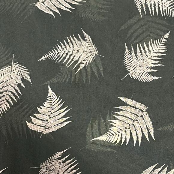 Laura Ashley Vintage Silk Dress Green Leaf Print Short Sleeve Size 12 - Picture 8 of 10